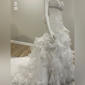 Size 12 Kenneth Winston PRIVATE LABEL BY G BRIDAL DESIGN HOUSE GOWN $1099